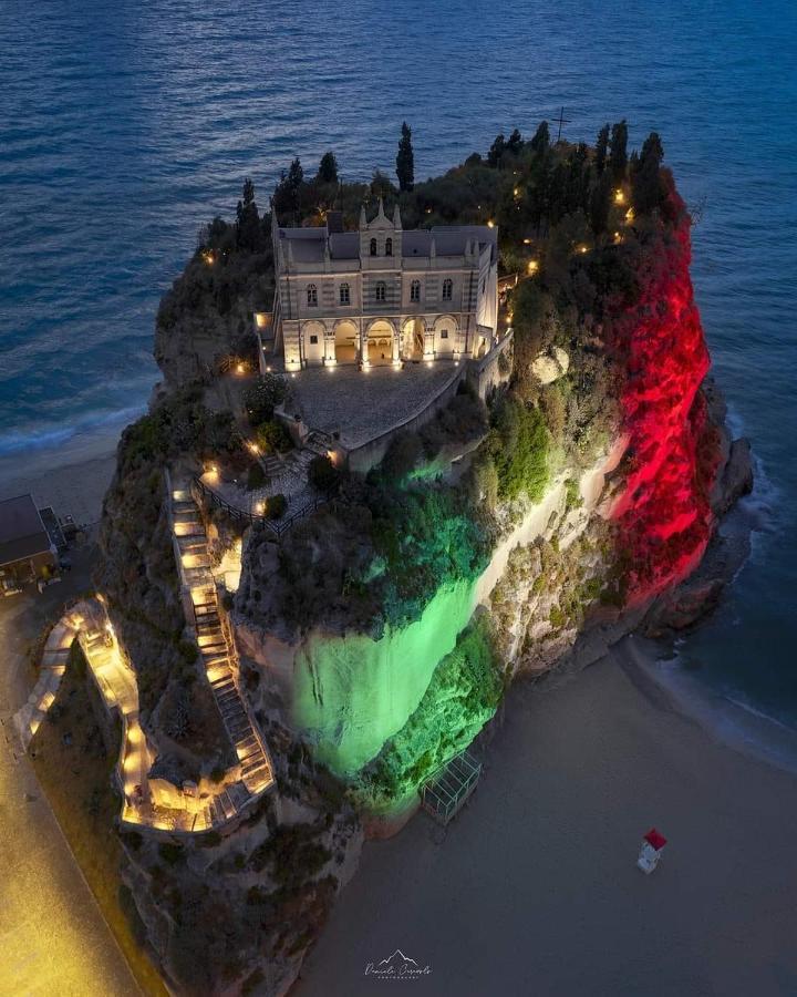 Caia Appartamenti Tropea Exterior foto